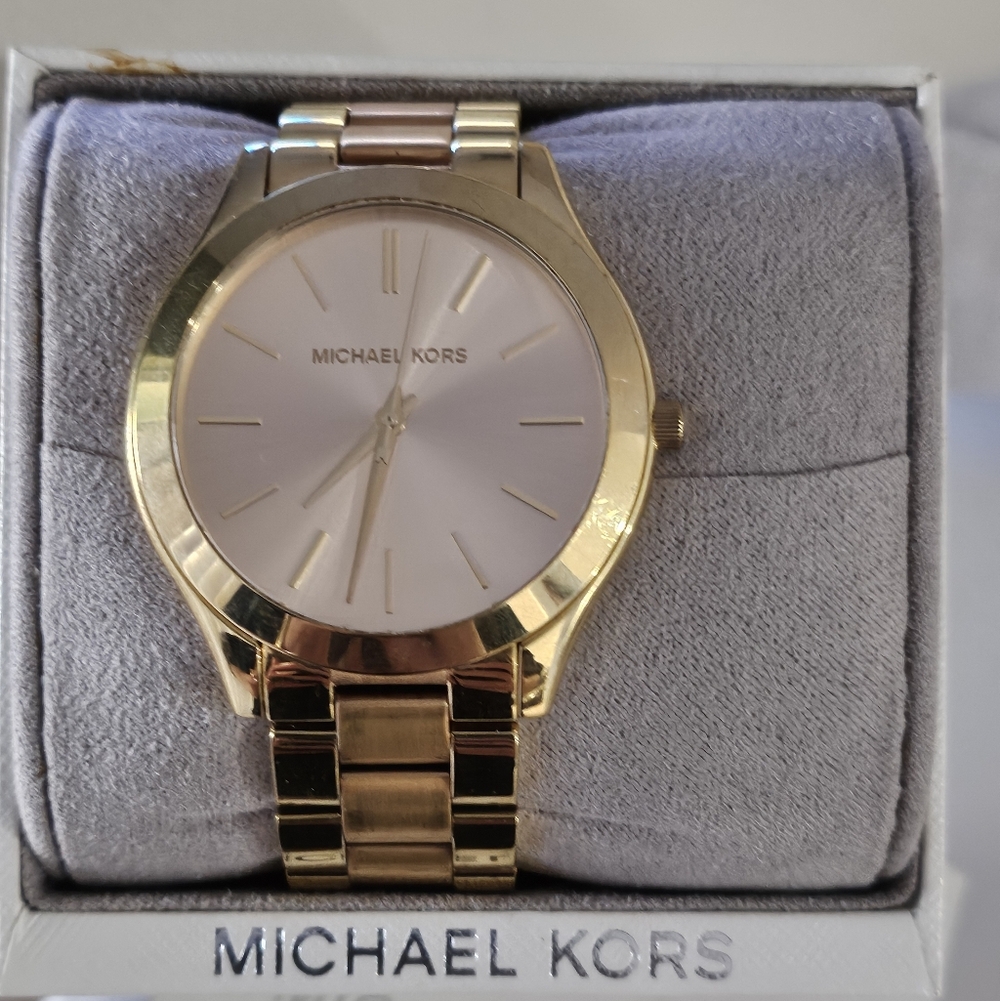 🛑SOLD🛑ichael Kors MK3493 Slim Runway Gold Tone Watch Dial Women - Picture 2 of 11